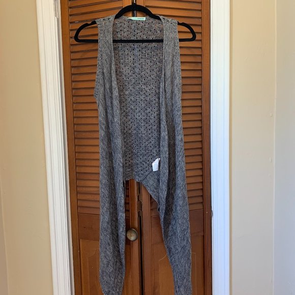 Maurices High-Low Knit Sweater Vest - Picture 1 of 4